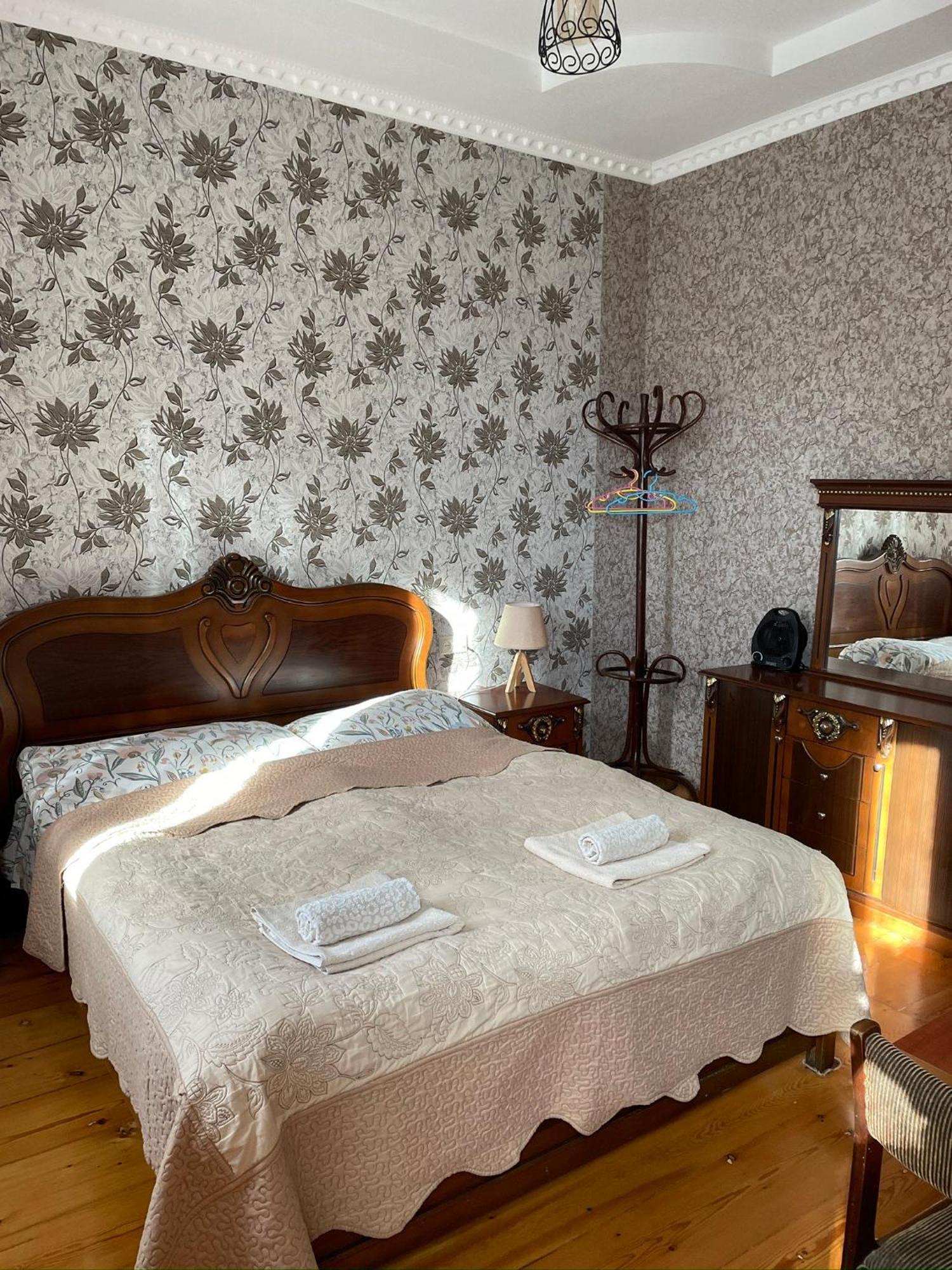 Hotel Elco Zugdidi Exterior foto
